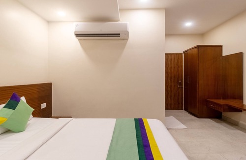 Bengaluru Hotel | Treebo Anjani Fortune Suites
