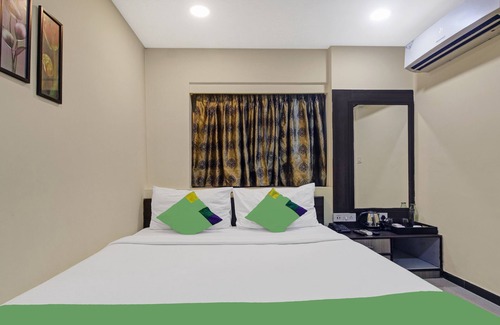 Kalighat Hotel | Treebo Naman'S Inn Near Kalighat Mandir