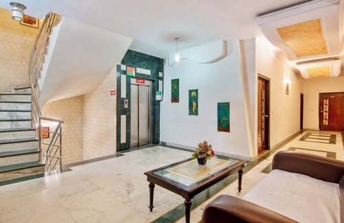 Karol Bagh Hotel | Treebo Paras International