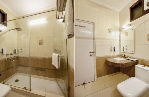 Karol Bagh Hotel | Treebo Paras International