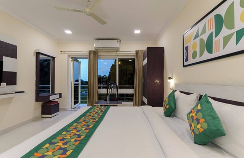 Yelagiri Hotel | Treebo Sns Grand Inn