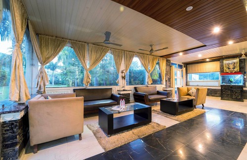 Lake Pichola Hotel | Treebo The Aravali Getaway