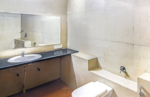 Bhopal Hotel | Treebo The Shagun Peer Gate