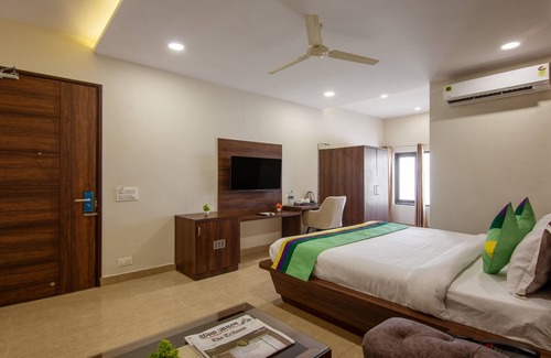 Amritsar Hotel | Treebo Trend Diamond Creek