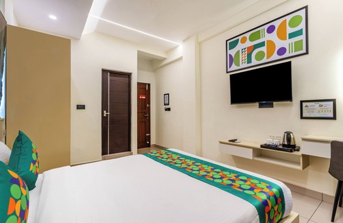 Kalamassery Hotel | Treebo Urban Nest