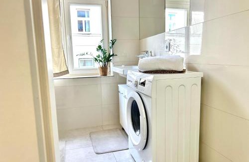 Petrska ctvrt Apartment | Treetess City Centre Prague Apartments