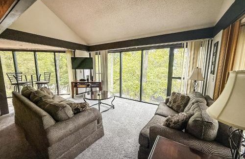 Village of Four Seasons House | Treetop Village-3bed3bathpoolsdock8pp