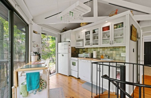 Big Canoe Cabin | Treetopper Knoll Chalet in Big Canoe