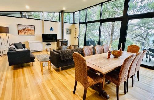 Skenes Creek House | Treetops Terrace 10 - BYO Linen