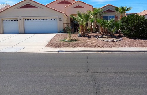 Bullhead City House | Tremendous 3-bedroom house with AC in Bullhead City