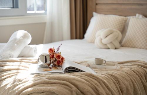 Petersham North House | Trendy 4BR Petersham Stay Steps from Top Cafés