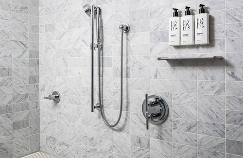 Tribeca Hotel | Tribeca Suite at Smyth Tribeca, Near Rockefeller Center! Onsite Restaurant