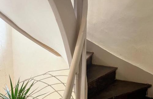 Blois Apartment | Triplex rénové 4 chambres au cœur de Blois avec wifi - FR-1-491-455