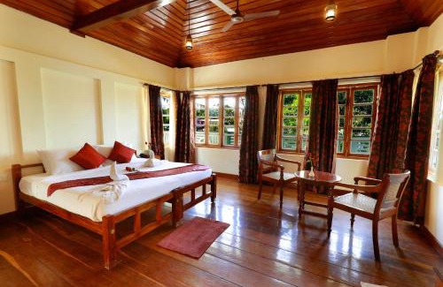 Champakulam Resort | Triveny River Palace