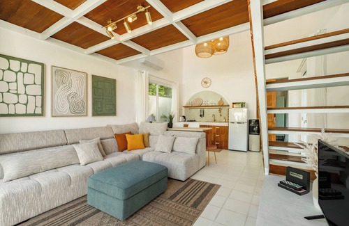 Uluwatu Villa | Tropical 1BR Private Pool Villa, 8 mins to beach In Uluwatu