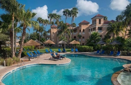 Oranjestad-West Resort | Tropical Digs