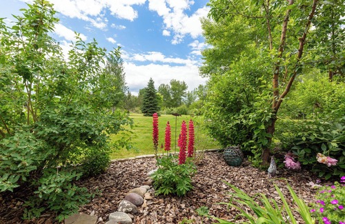 Bozeman Apartment | TroutChasers Suite - Available MSU Football Games, Easy Drive to Stadium