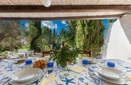 Santa Maria di Leuca House | Trullo Foresta Forte by BarbarHouse