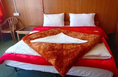 Karzok Hotel | Tsomoriri Inn