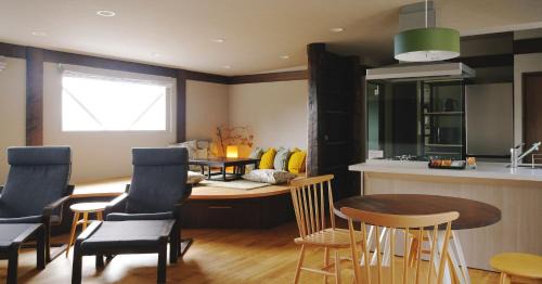 Komoro Apartment | Tsugumori つぐもりステイ