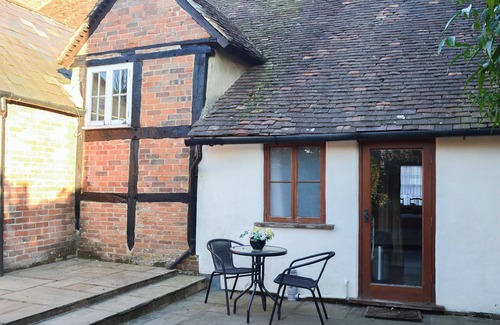 Romsey Cottage | TUDOR COTTAGE STUDIO