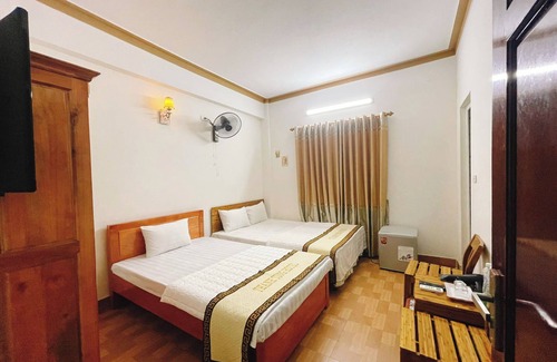Hoang Hoa Hotel | Tung Thanh Hotel Hai Tien by BAY LUXURY