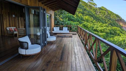 Calibishie Villa | Turtle Beach Hotel Calibishie