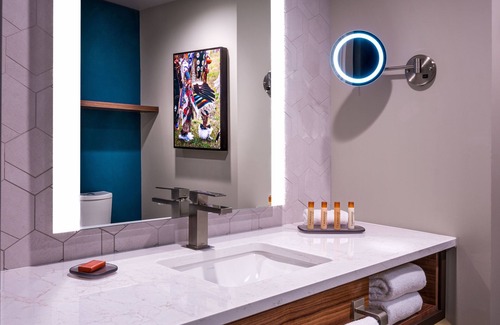 Williamsburg Hotel | Turtle Creek Casino & Hotel