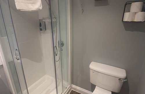East Harling Bed & Breakfast | Twin room at The Nags Head