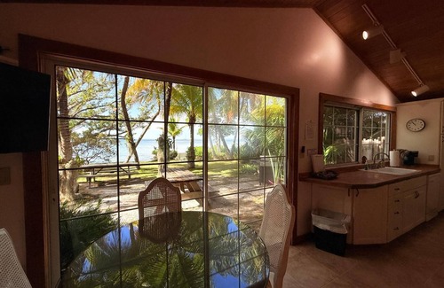 Monroe County House | Two Authentic Conch Houses with Private Beach on FL BAY