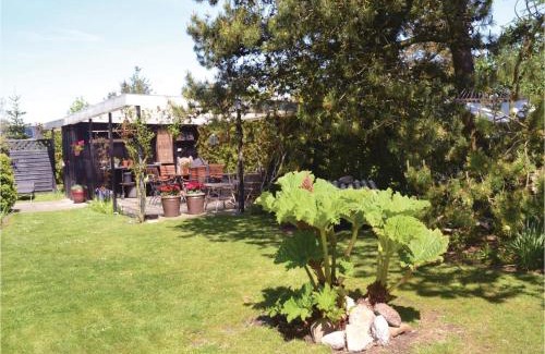 Skaven Strand House | Two-Bedroom Holiday Home In Tarm