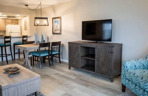 Port Canaveral Resort | Two-Bedroom Villa: Poolside Retreat at Cape Canaveral