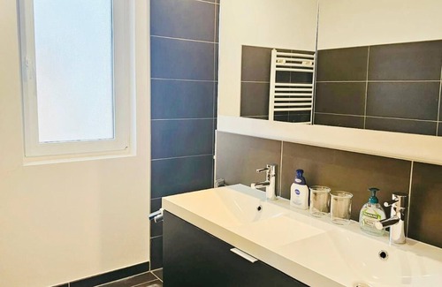 Hesperange Apartment | Two bedrooms with parking in Hesperange