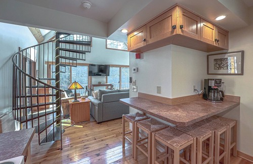 Tamassee House | TWO Home Resort ON a Private Waterfall!