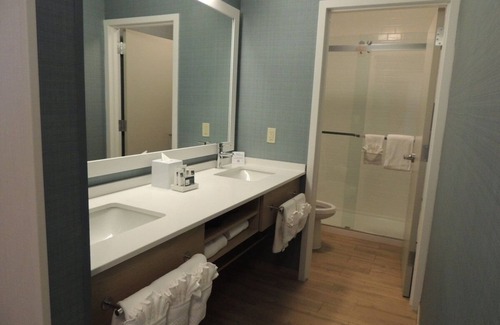 Medical Center Area Hotel | Two Queen Room, The Inn at Longwood Medical, Fitness Center, Near Hospitals