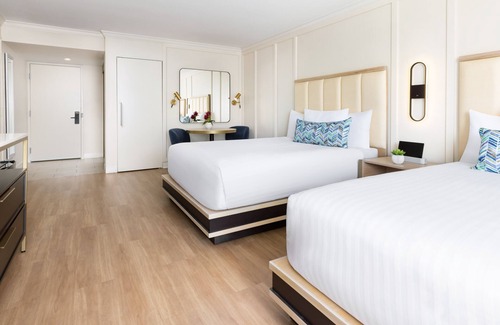 Calabasas Hotel | Two Queen Standard, The Anza A Calabasas, Pool, Scenic Ambiance - 2 Units