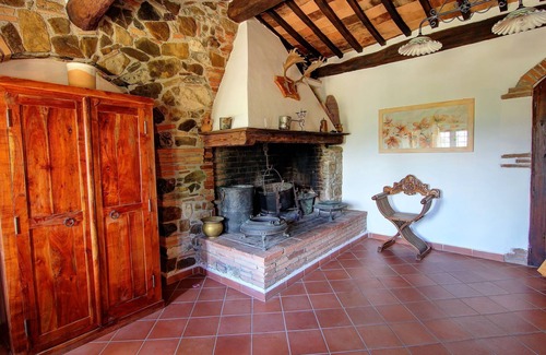 Monterotondo Marittimo House | Two-room apartment in the Tuscan countryside 20 minutes from the sea