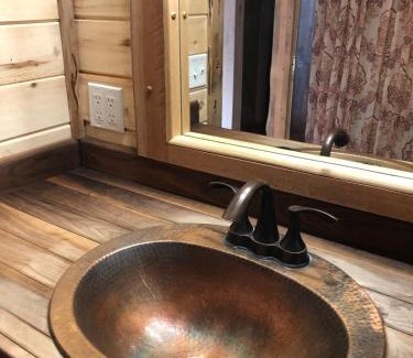 Cedaredge Apartment | Two Story Cabin 2 Bedrooms with a Loft Sleeps 8 at the Cedaredge Lodge