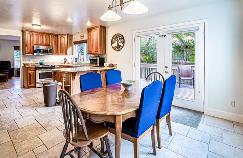 Brookings House | Two-Story Home w/Free WiFi, Electric Fireplace, Balcony, Hot Tub, Washer/Dryer