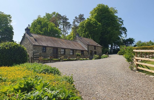 Llangybi Cottage | Ty Barcud