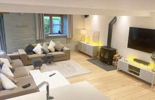 Glasbury House | Ty Hobi Bach - at the foot of the Black Mountains