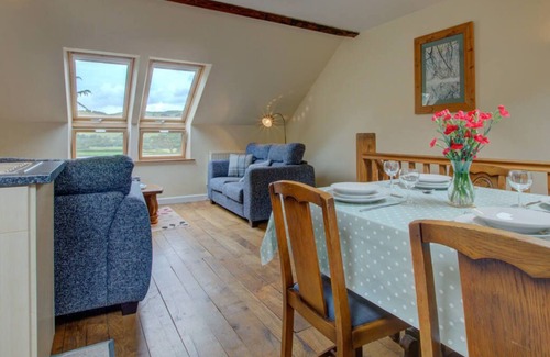Machynlleth House | Ty Wennol in Machynlleth