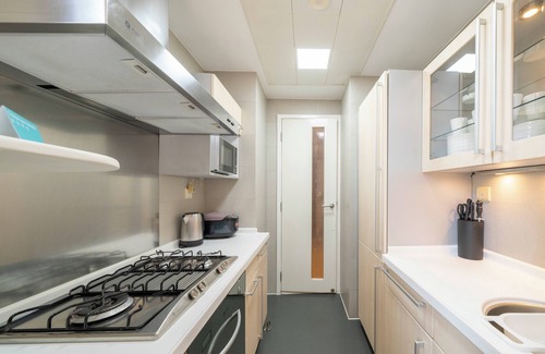 Xujiahui Bed & Breakfast | Tyms Cozy 2BR 1BA Apt Xuhui Metro