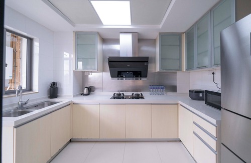 Xujiahui Bed & Breakfast | Tyms Spacious 3BR 2BA APT Laishi Di