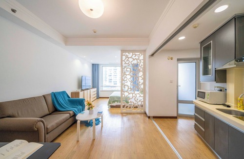 Xujiahui Bed & Breakfast | Tyms Xujiahui Stylish 1BR APT