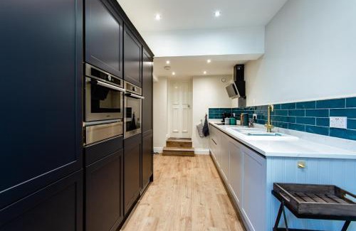 North Shields Apartment | Tyne Square North Shields - historic property - dog friendly