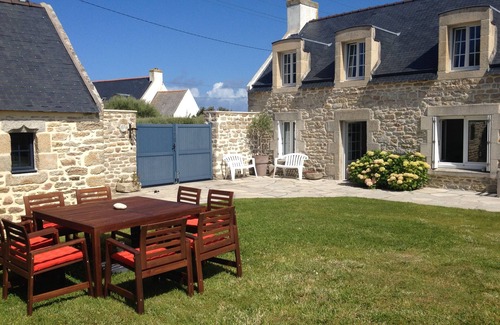 Penmarch House | Typical Brittany Fisher man House.Completely Renovated 800m from the Beach