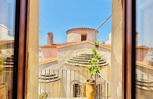 Salento Peninsula Apartment | Typical house with large terrace facing the sea in the centre of Otranto