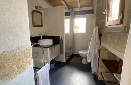 Collias House | Typique Maison de Village Avec Terrasse, à 3 mn de la Rivière