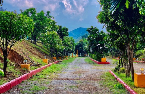 Udaipur Hotel | Udai Valley Resort -in lapse of ARAVALI Mountains